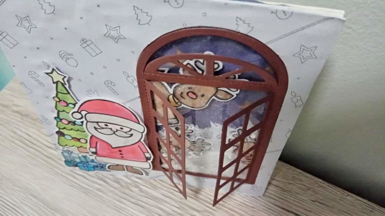 Shaker Card natalizia con scenetta e finestra apribile