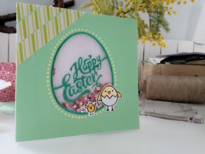 Shaker Card di Pasqua verde con sagoma a forma di uovo